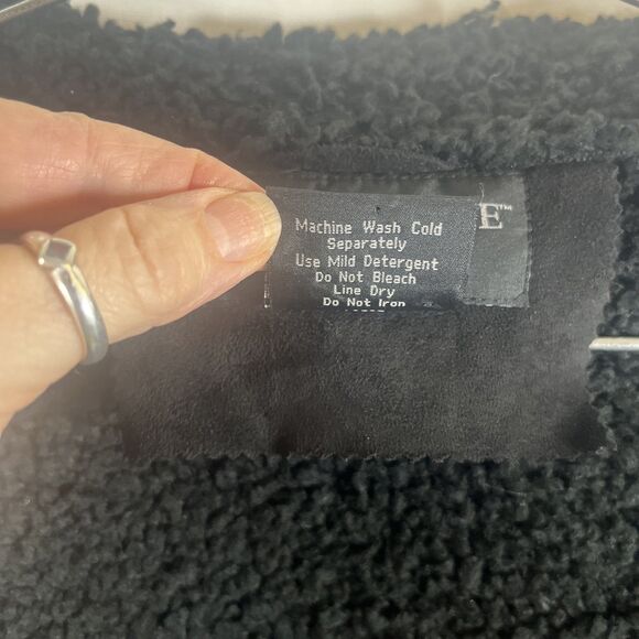 Centigrade Women’s Black Faux Shearling Suede Jacket Coat Button Front Sherpa M - Picture 9 of 9